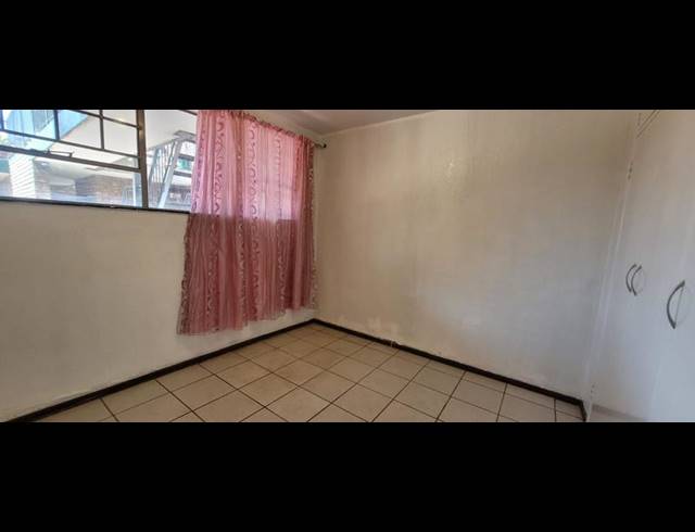 2 BEDROOM TOWNHOUSE FOR SALE IN ALBERTON NORTH